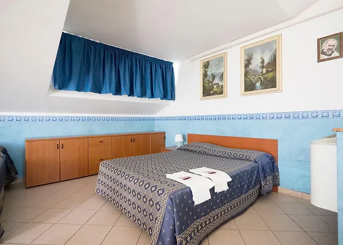 מלון Immagine 3*